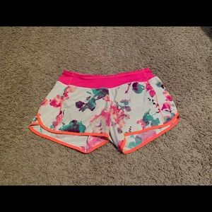 Lululemon Blurred Blossom shorts